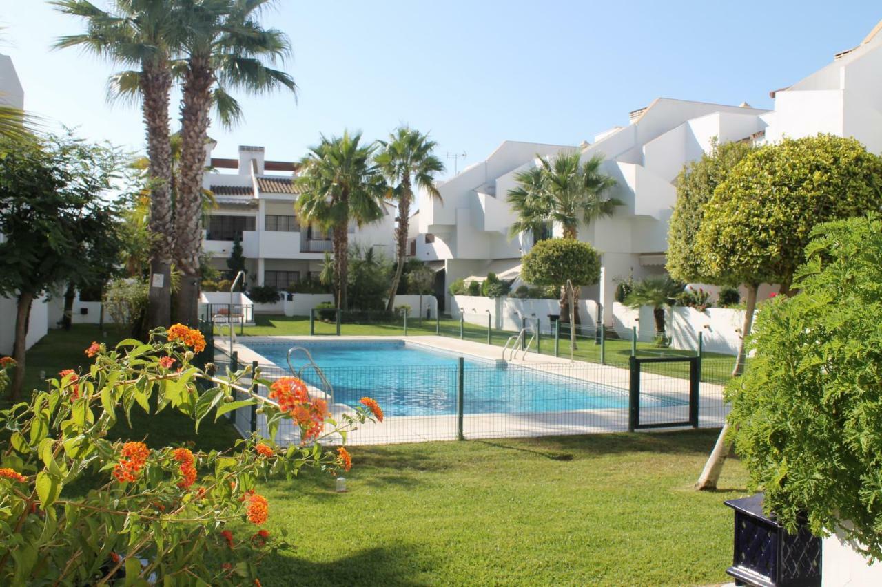 Apartamento En Urbanizacion Hacienda Golf Islantilla Исла Кристина Екстериор снимка
